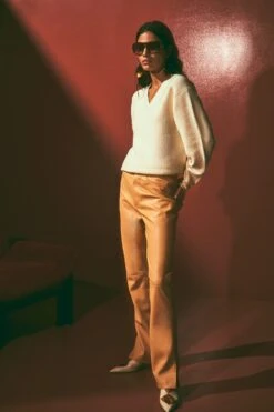 Wallace Top -Lunora Shop 054 GA 240322 0093 638a6b02 5801 4e4f ab24 8f9d1a41267e